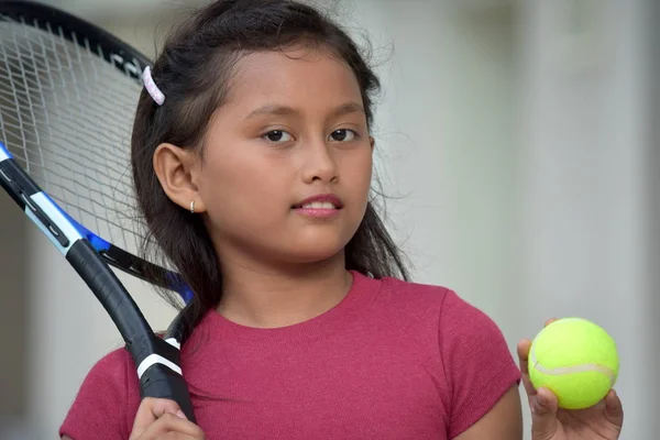 Vrij Atletisch Filipina Vrouw Tennisser Met Tennisracket — Stockfoto