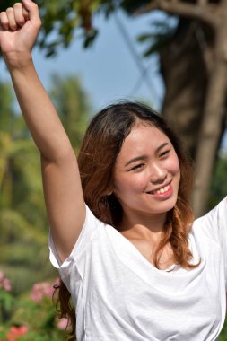 Asya Yetişkin kadın ve özgürlük