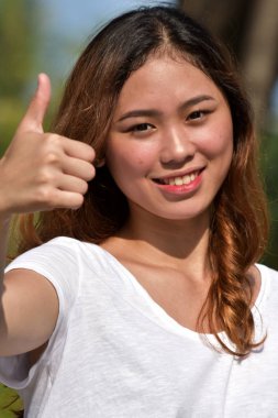 genç kadın, yaşasın