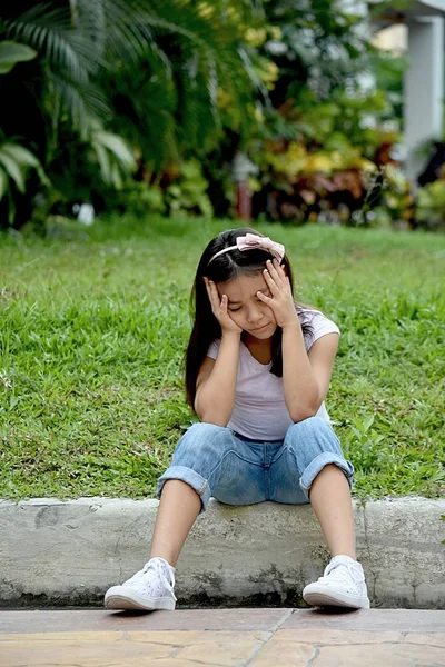 Stres altında kız çocuk