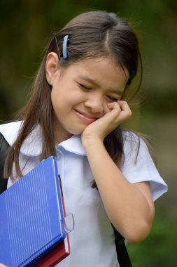 Gözü yaşlı genç farklı kişi