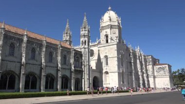 Tarihi Katedral 'e Ziyaretçiler
