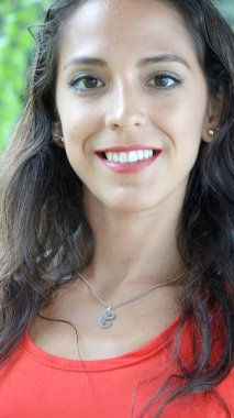 Perulu Uzun Saçlı Kadın