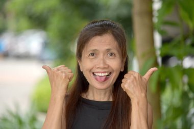 Kadın kıdemli ve mutluluk