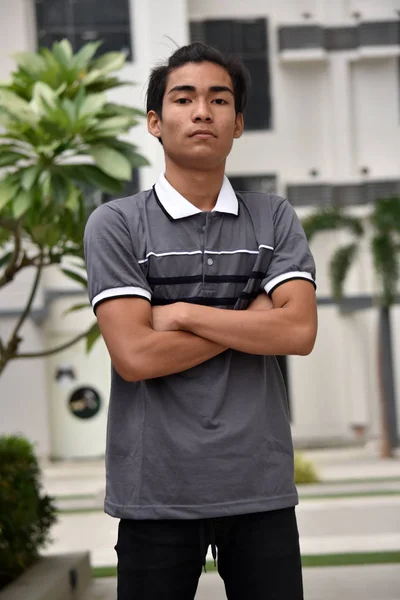 Teimoso Jovem Filipino Masculino Pessoa — Fotografia de Stock