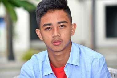 Duygusuz bir erkek çocuk