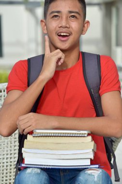 Bir yaratıcı üniversite öğrencisi