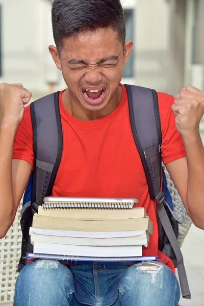 Mad University Minority Boy Estudiante Con Cuadernos —  Fotos de Stock