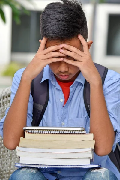 Minoría Masculino Estudiante Tristeza —  Fotos de Stock