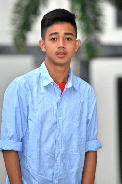 Ciddi iyi azınlık erkek çocuk arıyorsunuz