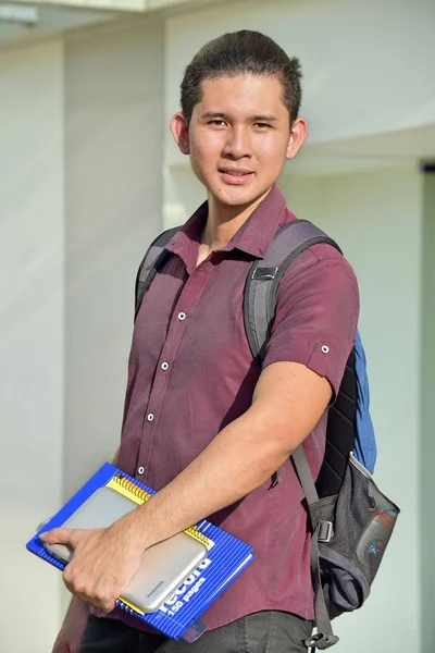 Asiatico Ragazzo Studente Posa Con Notebook — Foto Stock