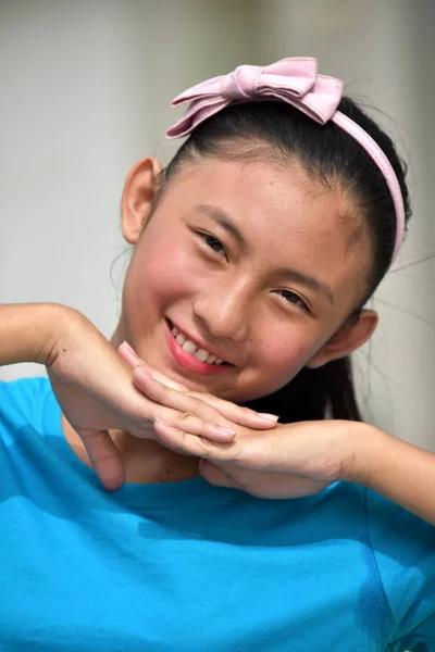 Vackra Unga Filippinska Ungdomar — Stockfoto