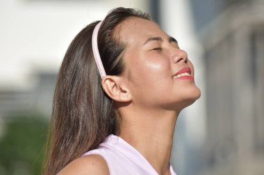 A Contemplative Asya kişi