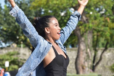 Güzel azınlık kadın ve özgürlük