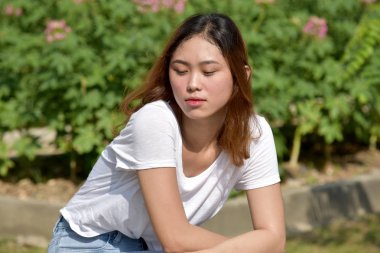 Heyecansız çekici azınlık kişi