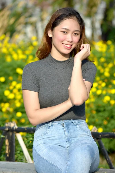 Şirin çeşitli yetişkin kadın