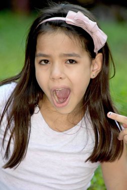 Filipina erkek eğleniyor