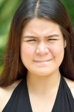 Stres altında Asyalı kadın