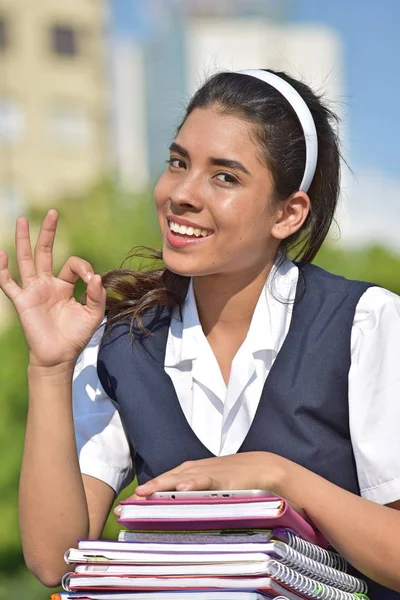 Katholieke Meisje Student — Stockfoto