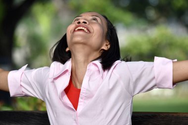 Asyalı kadın ve özgürlük