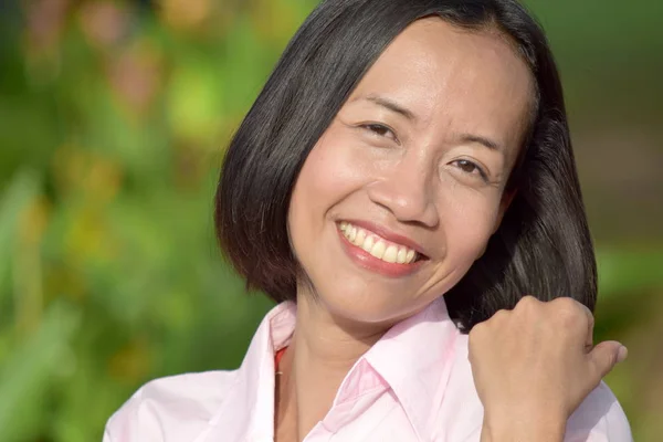 Mujer Adulta Felicidad — Foto de Stock