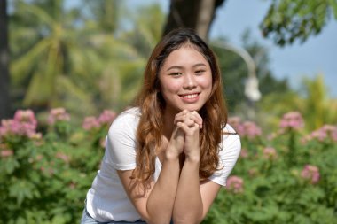 Dua bir Filipina erkek