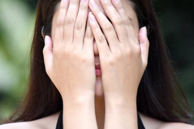 Hayal kırıklığına bir gencin