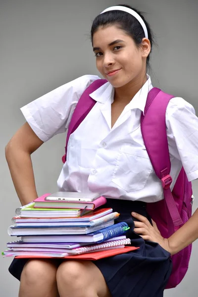 Bastante Lindo Colombiano Chica Estudiante Usando Uniforme Escolar — Foto de Stock