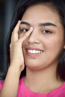 Çekici erkek ve mutluluk