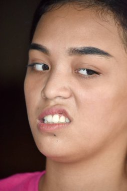 Dikkatli çekici farklı erkek