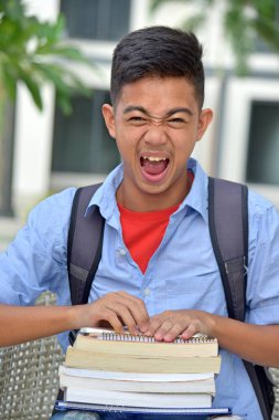 Üniversitesi çeşitli çocuk öğrenci ve anksiyete