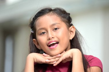 Bir güzel azınlık kişi