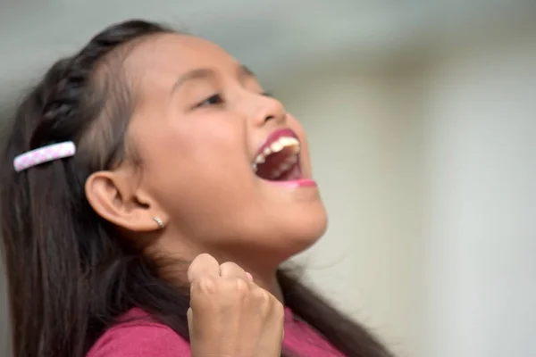 Glada Unga Asiatiska Person — Stockfoto