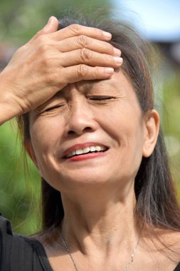 Büyük Filipina yetişkin erkek ve stres