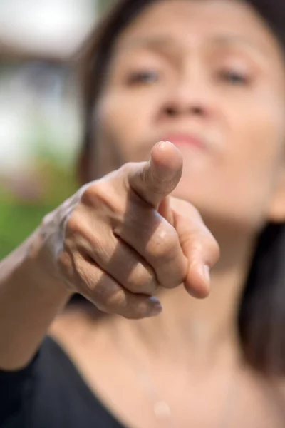 Een Gekke Aziatische Persoon — Stockfoto