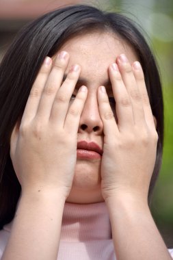 Utanç Genç Çeşitli Kadın