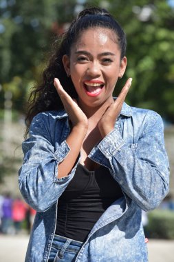 Şaşırmış Azınlık Kişisi