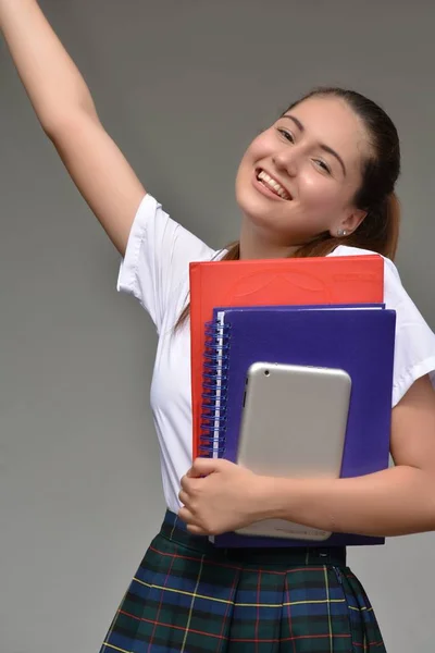 Úspěšné Katolické Kolumbijské Student Dospívající Školačka Nosí Školní Uniformu — Stock fotografie