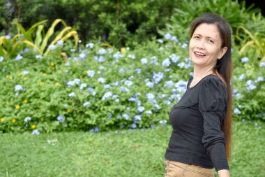 Asya Büyükanne ve mutluluk