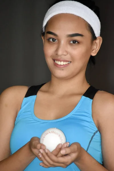 Atleta Femminile Filippina Sorridente — Foto Stock