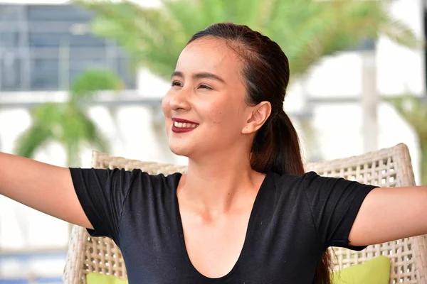 Güzel Asyalı kadın ve özgürlük