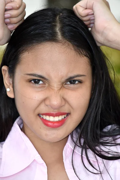 Menina Jovem Sob Estresse — Fotografia de Stock