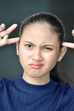 Bir deli azınlık erkek