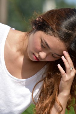 Bir kadın ve üzüntü