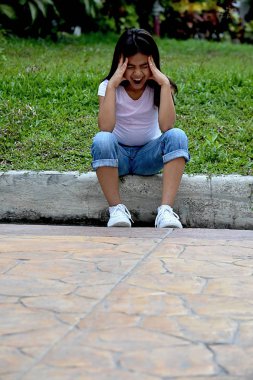 Stres altında bir çocuk