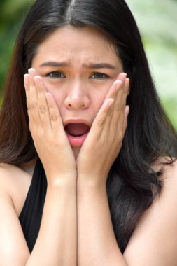 Ürküyor oldukça farklı erkek