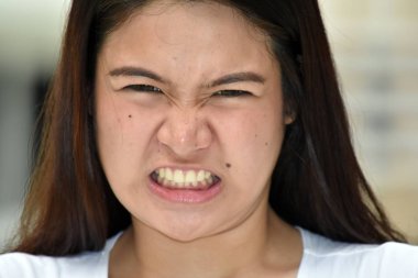 Endişeli güzel farklı kişi