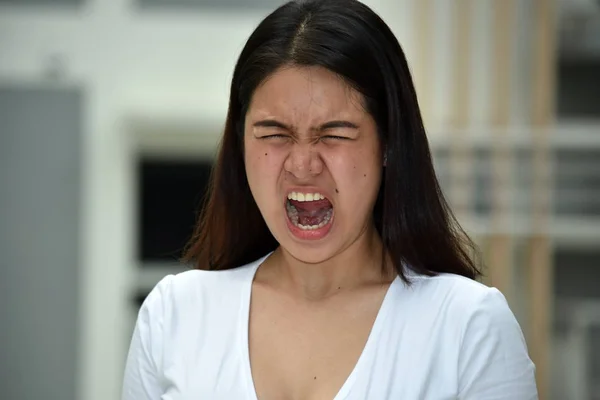 Una Mujer Asiática Estresada — Foto de Stock