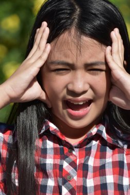 Stres altında bir çocuk