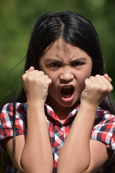 Sconvolto Carino Diverse Adolescente Femminile — Foto Stock